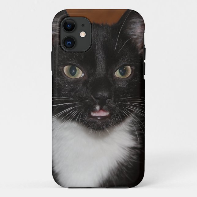 BLACK AND WHITE CAT Case-Mate iPhone CASE (Back)
