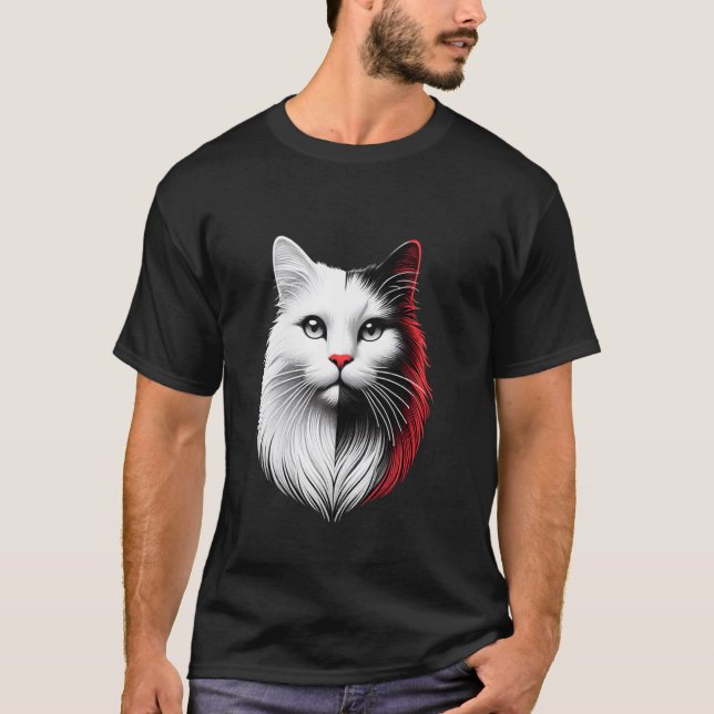 Black and white cat face T-Shirt (Front)