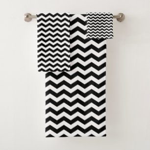 Black and White Chevron Design - Towel Set