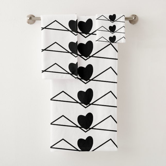 Black and White Chevron Stripe Hearts Bath Towel Set (Insitu)