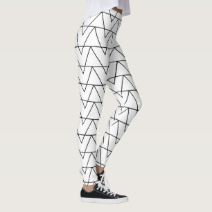Black and White Chevron Stripe Leggings