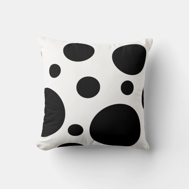 Black and white circles throw pillow. cushion (Front)