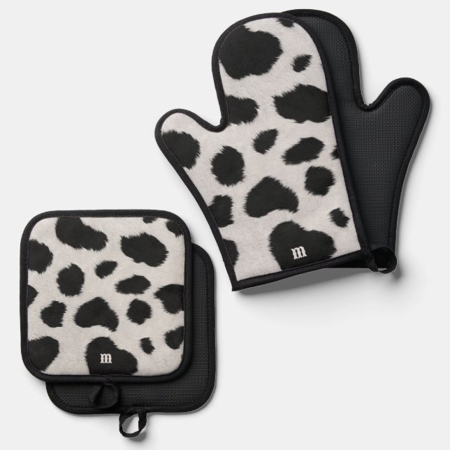 Black and white cow spots pattern faux fur texture oven mitt & pot holder set (Front/Back)