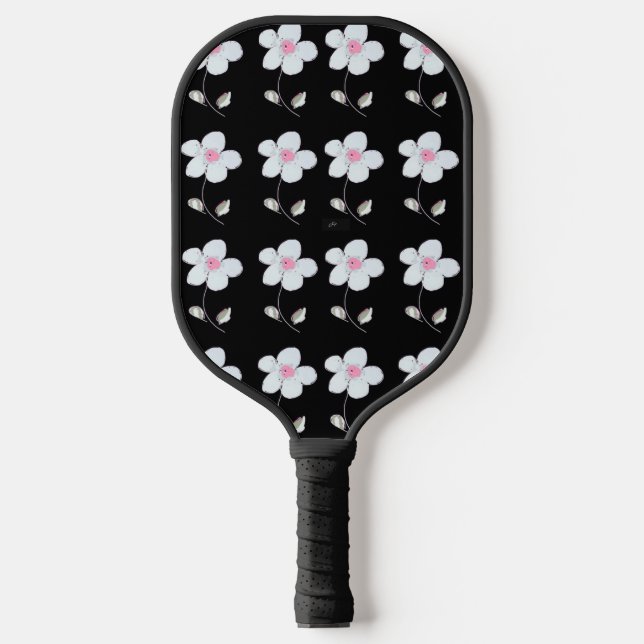 Black and white daisy pickleball paddle (Front)