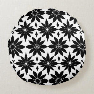 Black and white Damascus pattern Round Cushion