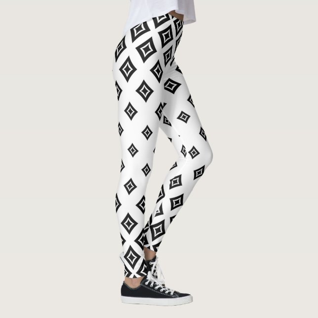 Black and White Damask Pattern Leggings (Right)