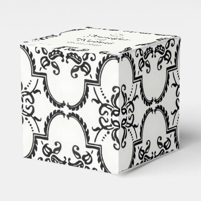 Black and White Damask Wedding Favour Box (Front Side)