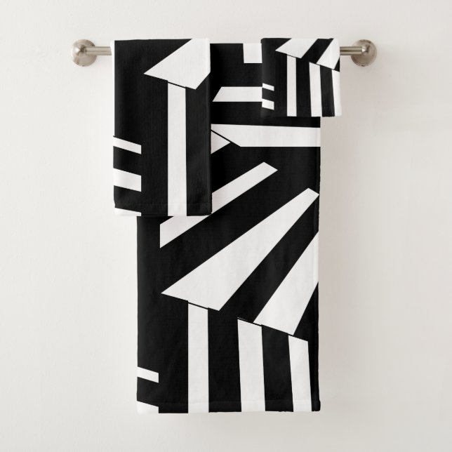 Black and White Diagonal Stripes Pattern Bath Towel Set (Insitu)