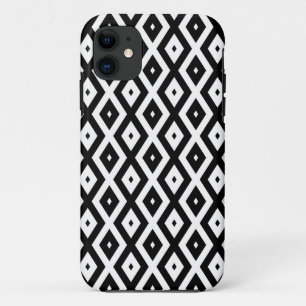 Black and white diamond pattern iPhone 11 case