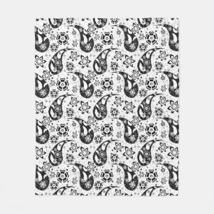 Black And White Floral Paisley Design Fleece Blanket