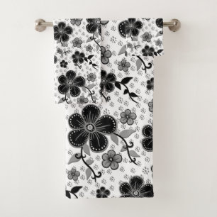 Black and White Floral Print Bath Towel Set