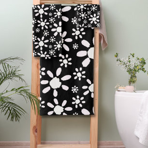 Black and White Flower Pattern  Bath Towel Set