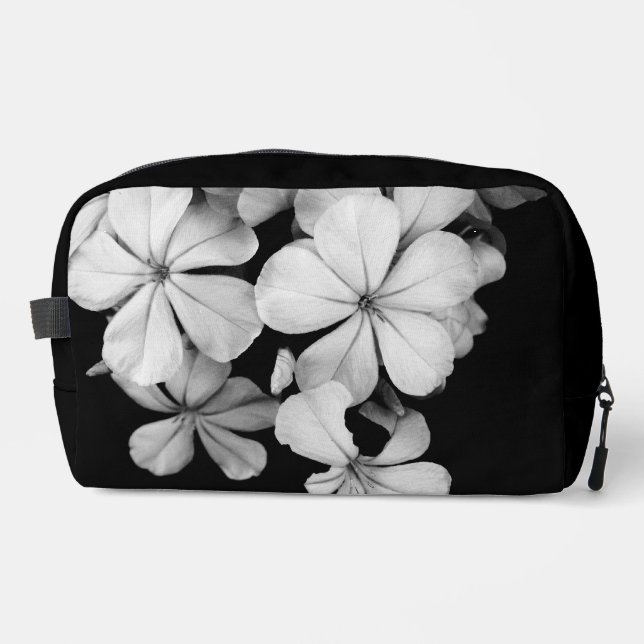 Black and white flowers close-up dopp kit (Front)