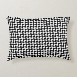 Black and White Geometric Houndstooth Pattern Decorative Cushion