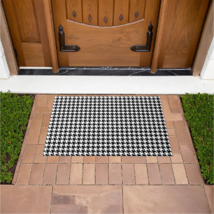 Black and White Geometric Houndstooth Pattern Doormat