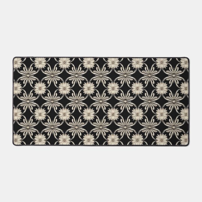 Black and white geometric pattern desk mat (Front)
