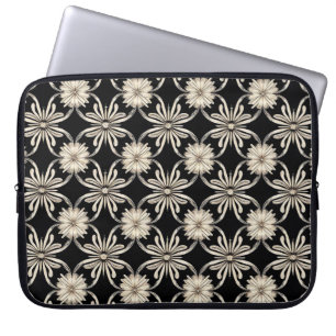 Black and white geometric pattern laptop sleeve