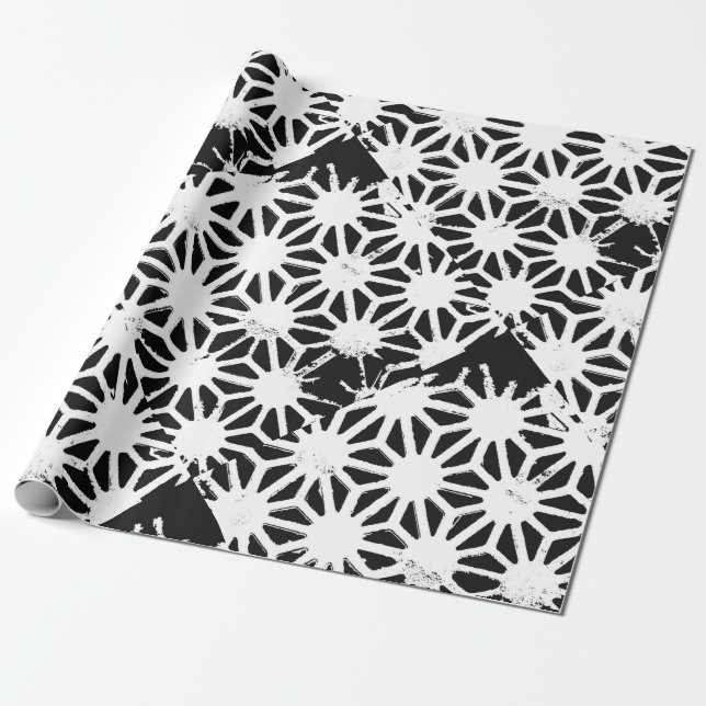 Black and white geometric pattern wrapping paper (Unrolled)