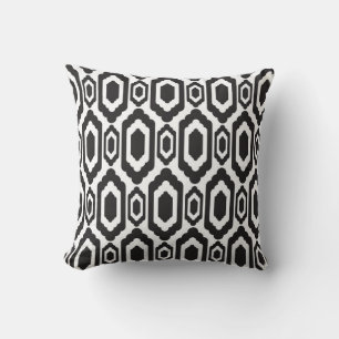 Black and white geometric quatrefoil pattern cushion