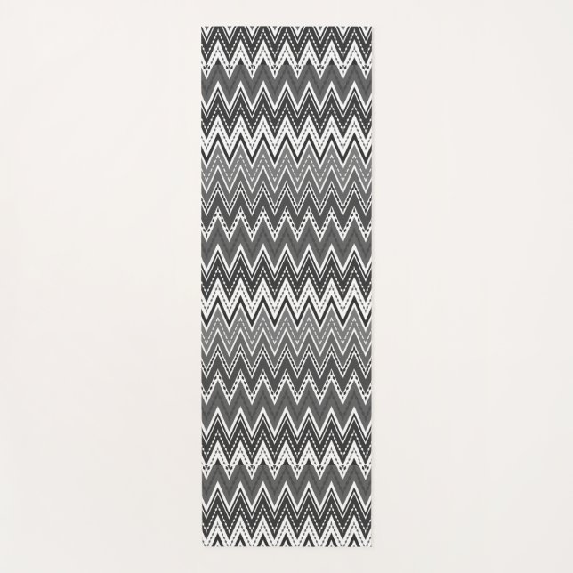 Black and white geometric zigzag pattern yoga mat (Front)