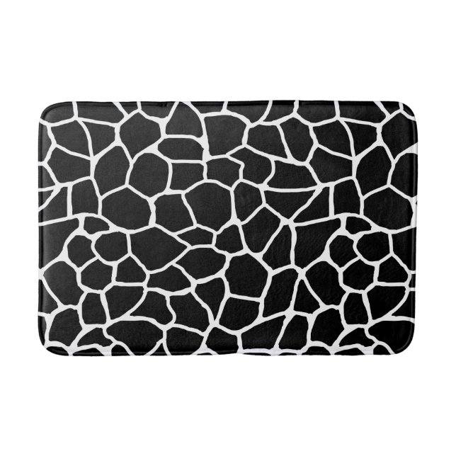 Black and White Giraffe Print Animal Pattern Bath Mat (Front)