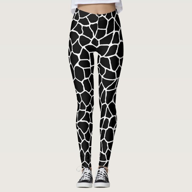 Black and White Giraffe Print Animal Pattern Leggings (Front)