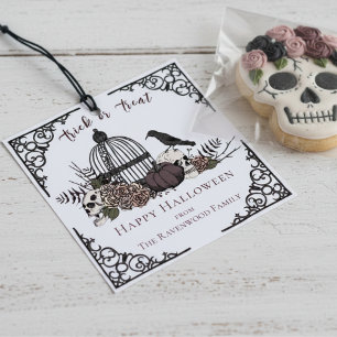 Black and White Gothic Happy Halloween Gift Tag