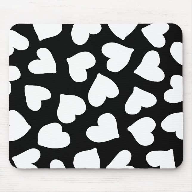Black and White Heart Pattern Mouse Pad (Front)