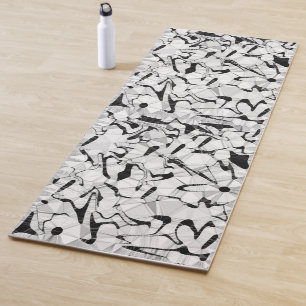 Black and White in Motion Yoga Mat