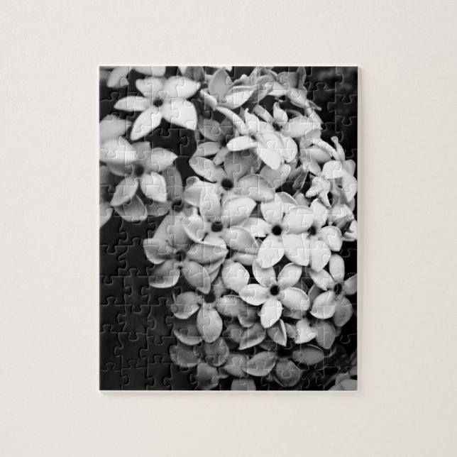 Black and white jigsaw puzzle (Vertical)