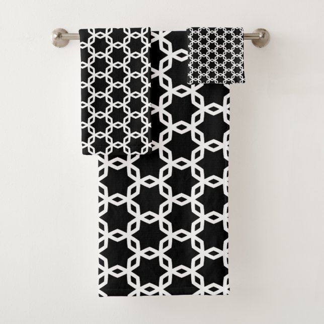 Black and White Lattice Pattern   Bath Towel Set (Insitu)