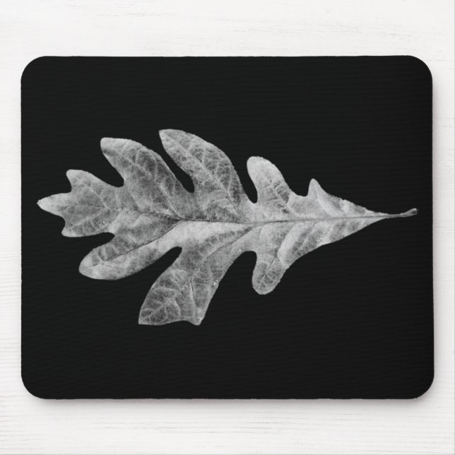 Black and White Oak Leaf Pad with black background Mouse Pad (Front)