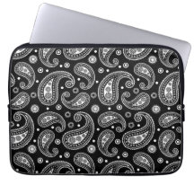 Black and white Paisley Pattern