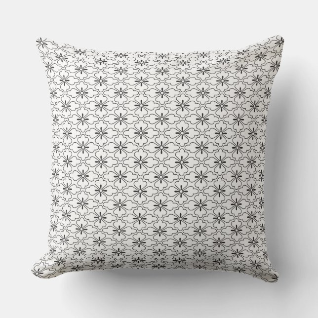 Black and white  pattern cushion (Front)