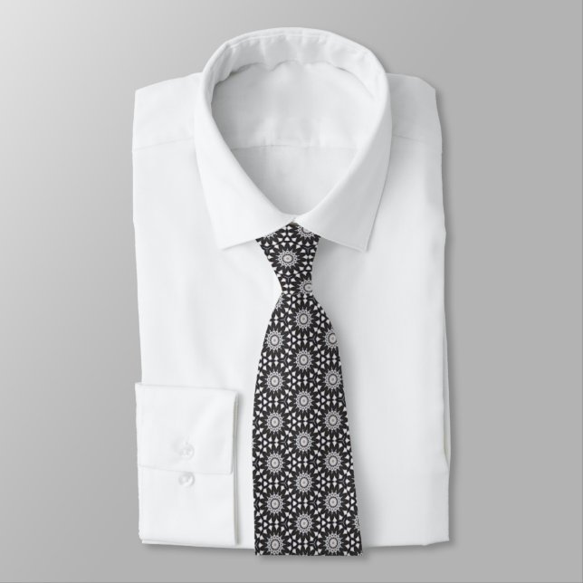 Black and White Pattern Geometric Men's Tie (Tied)