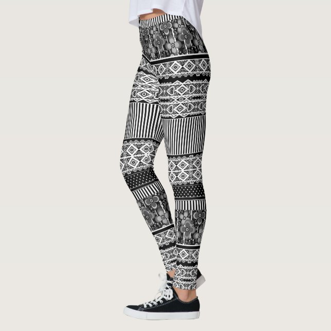 Black and white pattern with lace and patchwork el leggings (Left)
