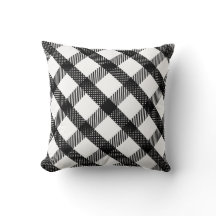 Black and White Plaid Design