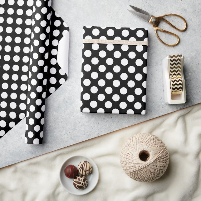 Black and White Polka Dots, Polka Dot Pattern Wrapping Paper (Crafts)