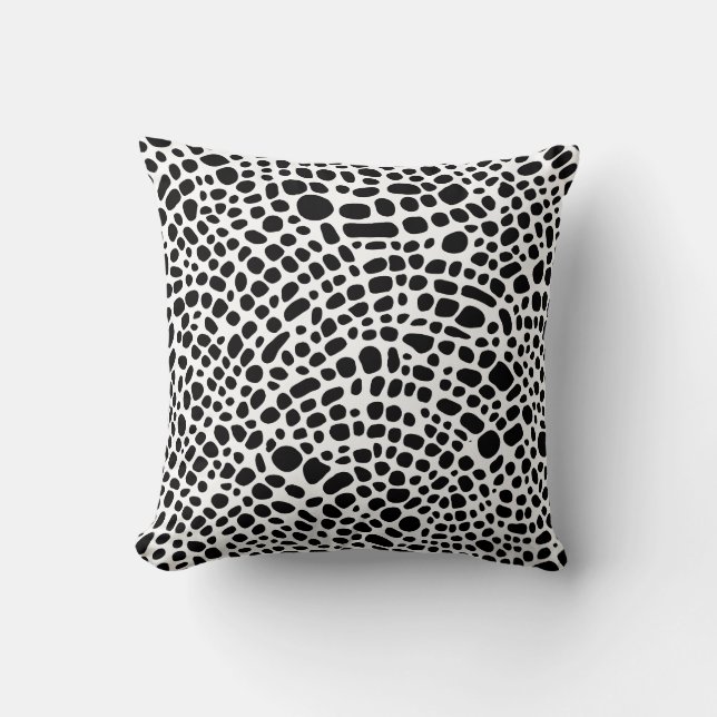 Black And White Psychedelic Oragnic Skin Pattern Cushion (Front)