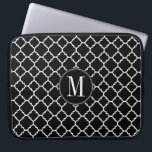 Black and White Quatrefoil Pattern Custom Monogram Laptop Sleeve<br><div class="desc">A classic and elegant design for anyone. Trendy colours and monograms are available. A retro pattern with a modern twist. Items are easier to customise when you replace all text first. If your art still needs to be adjusted, click on the Customise This button. This will take you to a...</div>