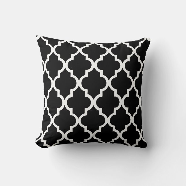 Black and White Quatrefoil Tiles Pattern Cushion (Front)