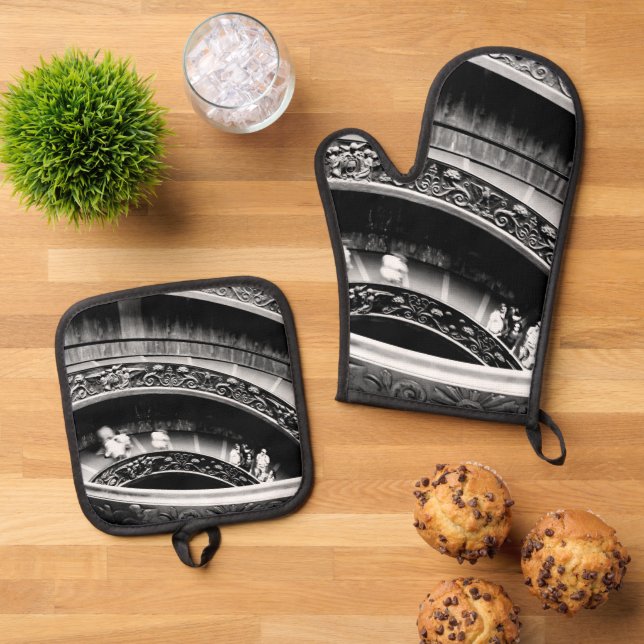 Black and White Spiral Staircase Oven Mitt & Pot Holder Set (Top Down)