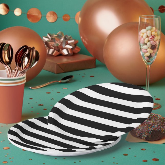 Black and White Stripes Paper Plate (Multi)