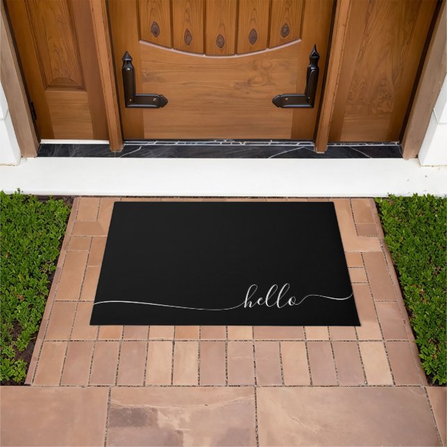 Black and White Stylish Glam Signature Doormat (Outdoor)