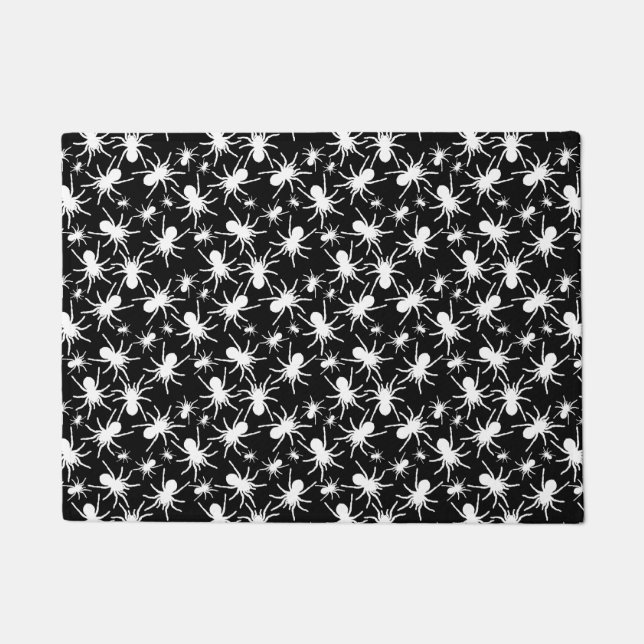 Black and White Tarantula Spider Pattern Doormat (Front)