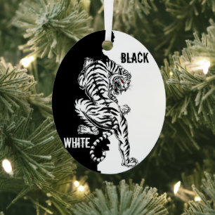 Black and white tiger luggage tag trifold wallet l metal tree decoration
