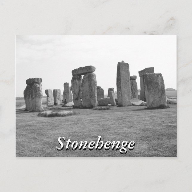 Black and white vintage Stonehenge UK postcard (Front)