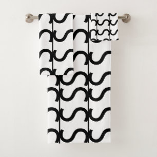 Black and White Wavy Stripe Pattern Bath Towel Set