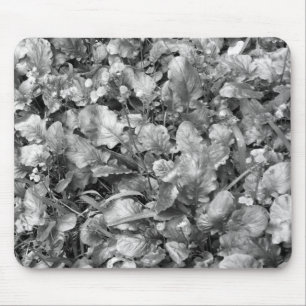 Black and White Wild Flowers Mouse Pad