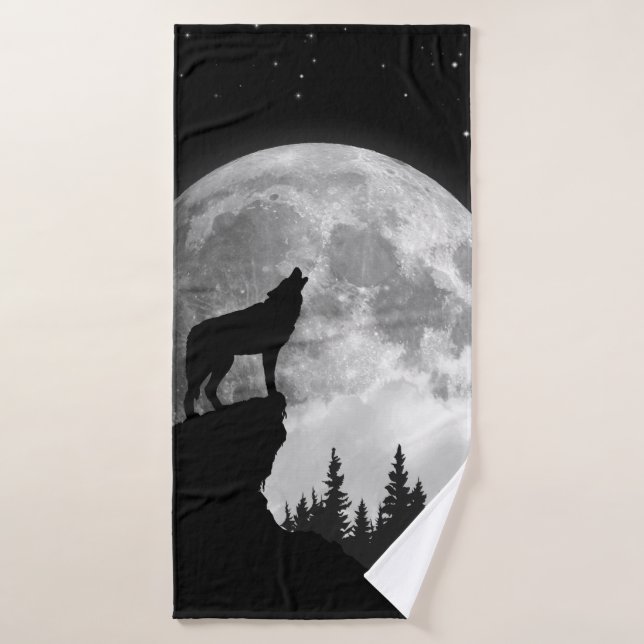 Black and white wolf howling at the moon bath towel (Bath Towel)